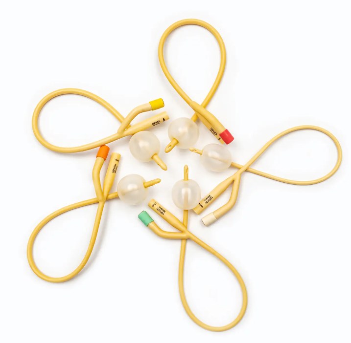 چگونه مواد و ساختار یک سوند ادراری بر تجربه واقعی کاربر تأثیر می گذارد؟